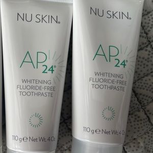 (Two) AP 24® Whitening Fluoride-Free Toothpaste